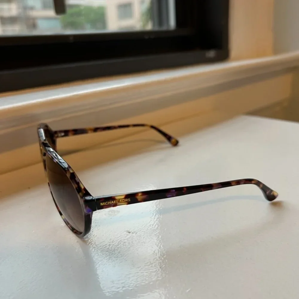 RARE Colorful Tortoiseshell Aviator Sunglasses - Brown Lenses